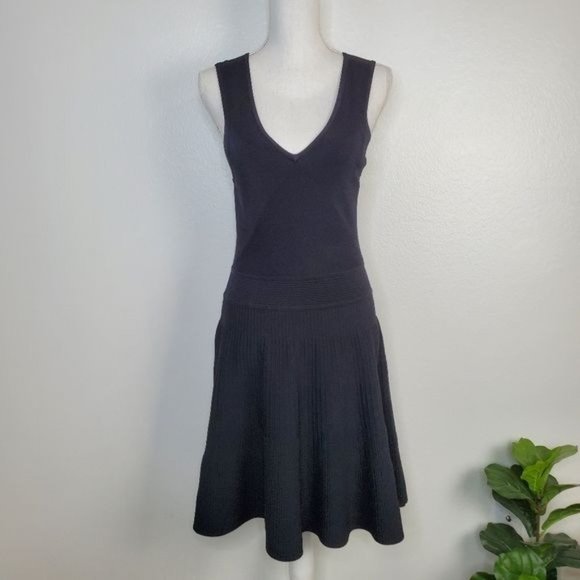 Milly Dresses & Skirts - Milly black stretch low v neck ribbed flare drop waist dress M